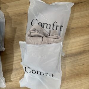 Comfrt Sweatsuit
